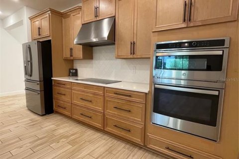 Casa en venta en Kissimmee, Florida, 4 dormitorios, 271.27 m2 № 1828600 - foto 5