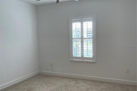 Casa en venta en Kissimmee, Florida, 4 dormitorios, 271.27 m2 № 1828600 - foto 22