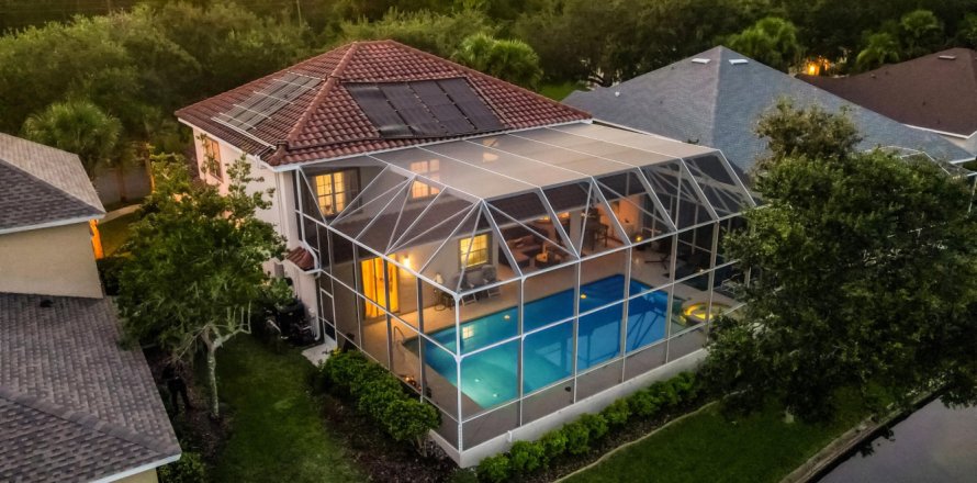 House in Palm Coast, Florida 4 bedrooms, 278.71 sq.m. № 772644