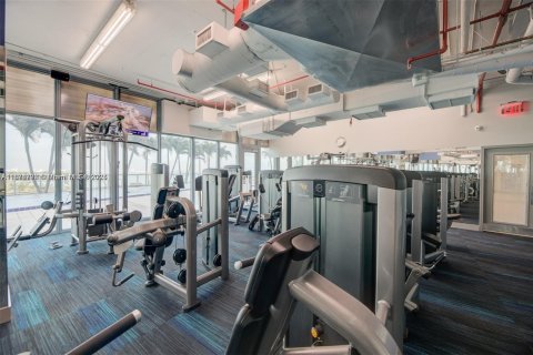 Copropriété à vendre à Miami, Floride: 2 chambres, 107.58 m2 № 1981899 - photo 4