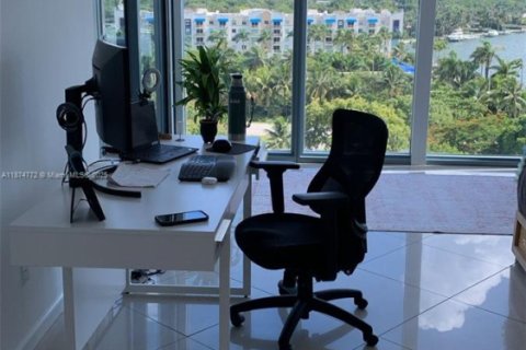 Copropriété à vendre à Miami, Floride: 2 chambres, 107.58 m2 № 1981899 - photo 27