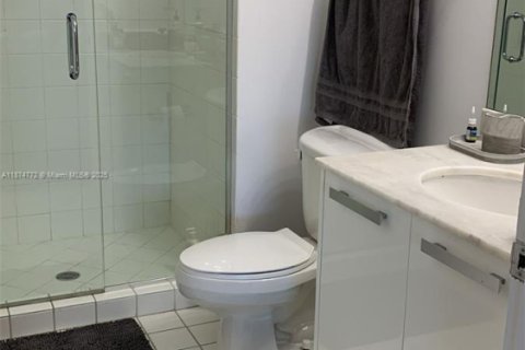 Copropriété à vendre à Miami, Floride: 2 chambres, 107.58 m2 № 1981899 - photo 19