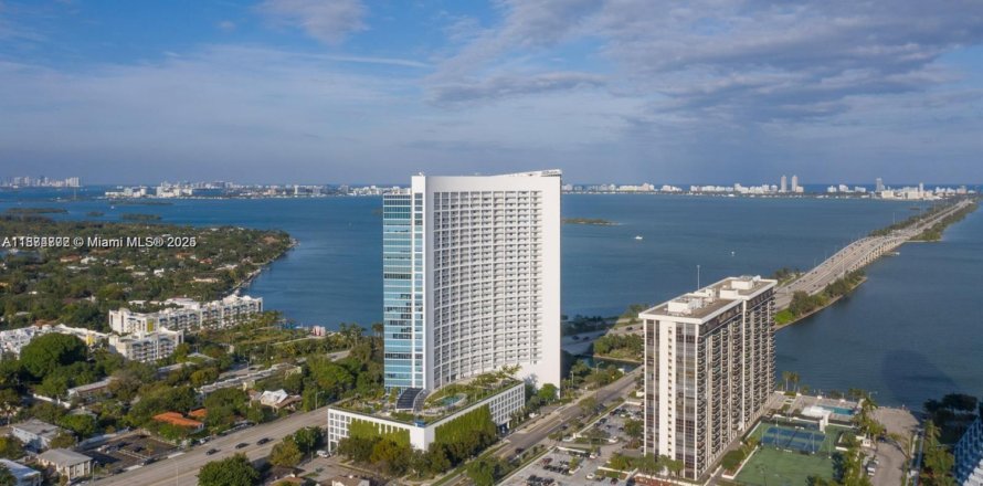 Condo à Miami, Floride, 2 chambres № 1981899