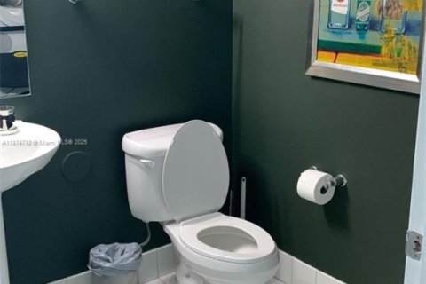 Copropriété à vendre à Miami, Floride: 2 chambres, 107.58 m2 № 1981899 - photo 20