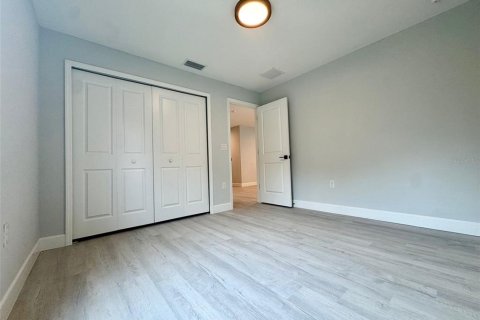 Casa en alquiler en Port Charlotte, Florida, 3 dormitorios, 117.99 m2 № 1680227 - foto 15