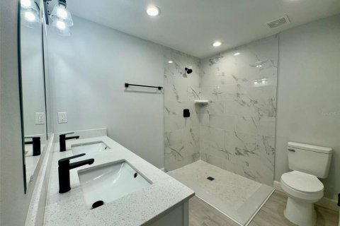 Casa en alquiler en Port Charlotte, Florida, 3 dormitorios, 117.99 m2 № 1680227 - foto 13