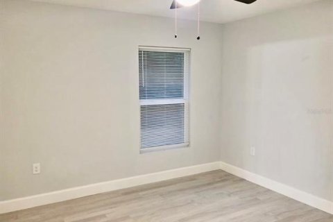 Casa en alquiler en Port Charlotte, Florida, 3 dormitorios, 117.99 m2 № 1680227 - foto 24