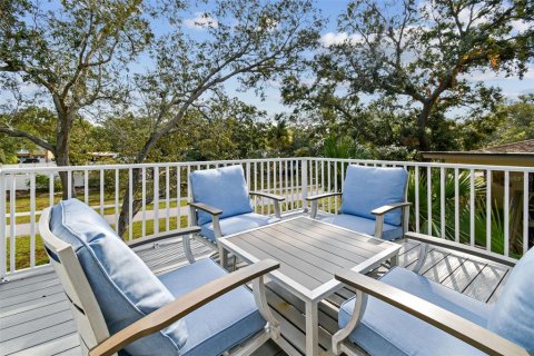 House in Dunedin, Florida 1 bedroom, 59.46 sq.m. № 790263 - photo 26