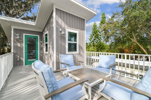 House in Dunedin, Florida 1 bedroom, 59.46 sq.m. № 790263 - photo 3