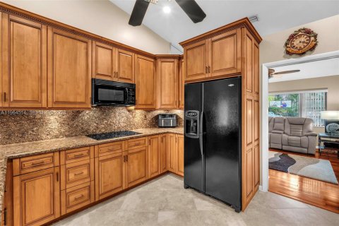 Купить виллу или дом в Тамарак, Флорида 3 комнаты, 237.83м2, № 2027279 - фото 10