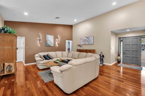 Купить виллу или дом в Тамарак, Флорида 3 комнаты, 237.83м2, № 2027279 - фото 3