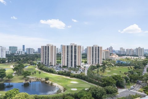 Copropriété à louer à Aventura, Floride: 2 chambres, 107.49 m2 № 1896276 - photo 1