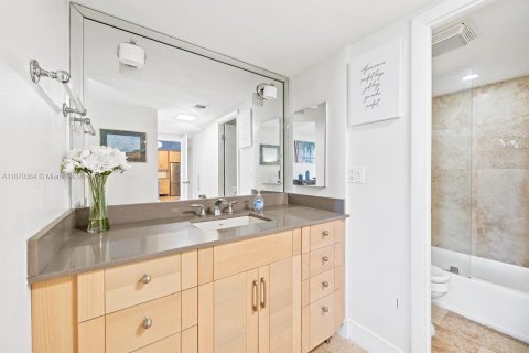 Copropriété à louer à Aventura, Floride: 2 chambres, 107.49 m2 № 1896276 - photo 18