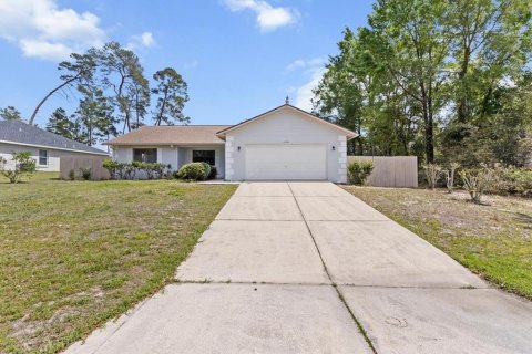 House in Ocala, Florida 3 bedrooms, 221.85 sq.m. № 1614161 - photo 25