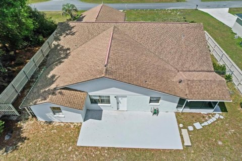 House in Ocala, Florida 3 bedrooms, 221.85 sq.m. № 1614161 - photo 30