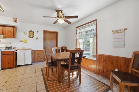 House in Edgewater, Florida 3 bedrooms, 144.93 sq.m. № 2236332 - photo 8