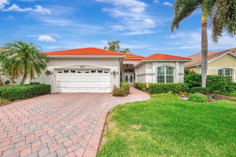 House in Venice, Florida 2 bedrooms, 195.09 sq.m. № 2122685