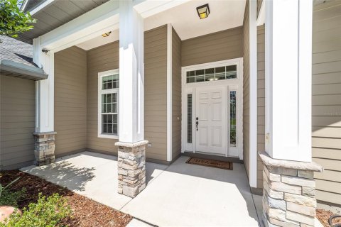 House in High Springs, Florida 4 bedrooms, 169.36 sq.m. № 1845369 - photo 4
