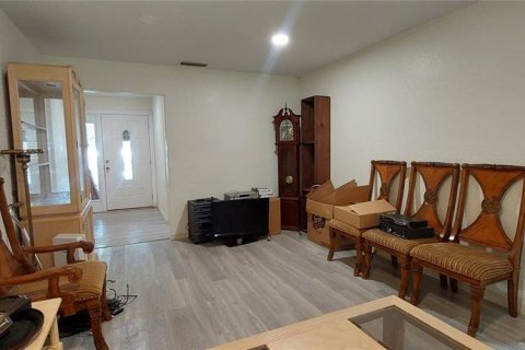 House in Daytona Beach, Florida 4 bedrooms, 109.07 sq.m. № 1690314 - photo 19