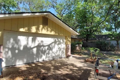 House in Daytona Beach, Florida 4 bedrooms, 109.07 sq.m. № 1690314 - photo 2