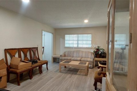 House in Daytona Beach, Florida 4 bedrooms, 109.07 sq.m. № 1690314 - photo 22