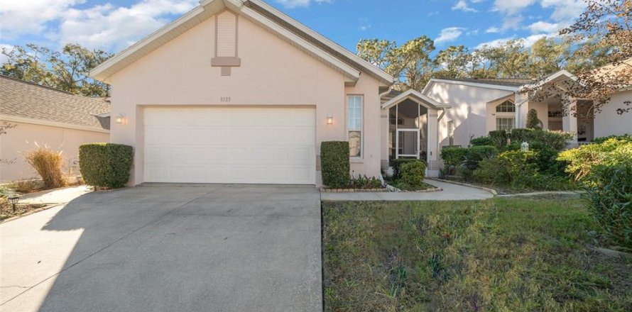 Casa en Inverness, Florida 2 dormitorios, 151.71 m2 № 1884678