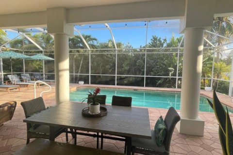 Casa en alquiler en Fort Myers, Florida, 3 dormitorios № 1932108 - foto 26