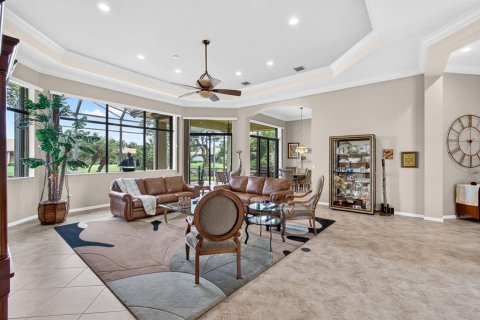House in Boynton Beach, Florida 4 bedrooms, 268.86 sq.m. № 2394617 - photo 25