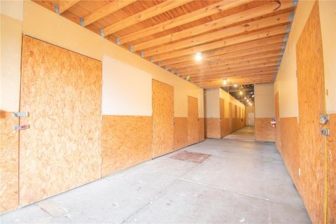 Immobilier commercial à vendre à Titusville, Floride: 459.87 m2 № 2413993 - photo 14