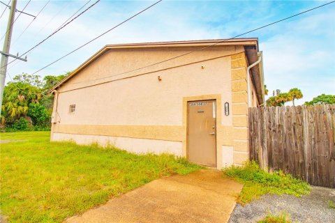 Immobilier commercial à vendre à Titusville, Floride: 459.87 m2 № 2413993 - photo 11