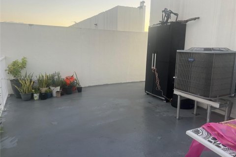 Adosado en venta en Homestead, Florida, 4 dormitorios, 133.22 m2 № 1955625 - foto 27