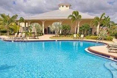 Touwnhouse à vendre à Homestead, Floride: 2 chambres, 114.64 m2 № 1994142 - photo 6