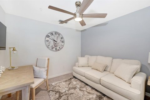 Condo in Venice, Florida, 2 bedrooms in WELLEN PARK  № 1319442 - photo 26
