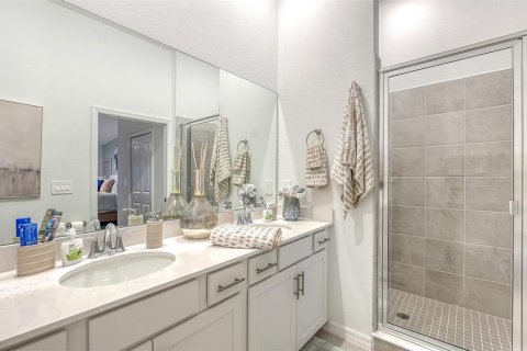 Condo in Venice, Florida, 2 bedrooms in WELLEN PARK  № 1319442 - photo 9