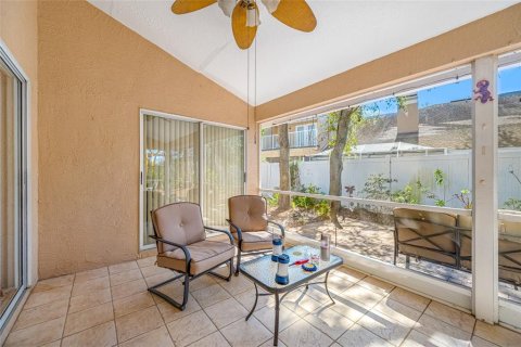 Townhouse in Clearwater, Florida 3 bedrooms, 179.12 sq.m. № 1557077 - photo 11