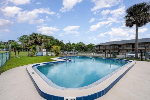 Condo in Cocoa, Florida, 2 bedrooms  № 1628795 - photo 24