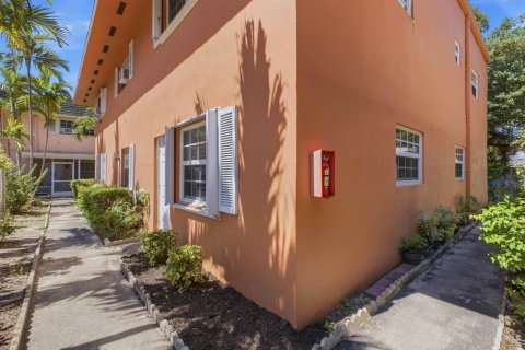 Condo in Hollywood, Florida, 2 bedrooms № 2173299 - photo 26