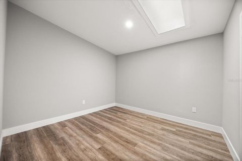 House in Winter Park, Florida 4 bedrooms, 255.48 sq.m. № 1894621 - photo 25