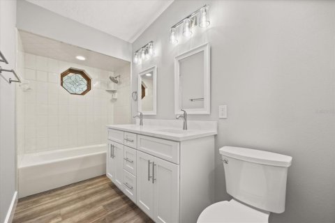 House in Winter Park, Florida 4 bedrooms, 255.48 sq.m. № 1894621 - photo 29