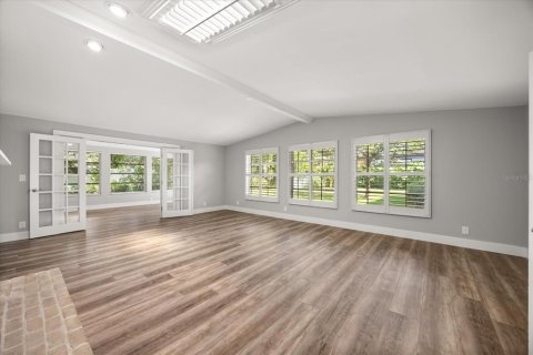 House in Winter Park, Florida 4 bedrooms, 255.48 sq.m. № 1894621 - photo 18