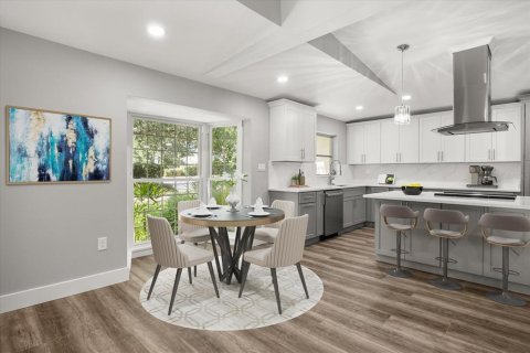 House in Winter Park, Florida 4 bedrooms, 255.48 sq.m. № 1894621 - photo 8