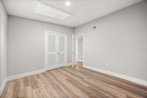 House in Winter Park, Florida 4 bedrooms, 255.48 sq.m. № 1894621 - photo 26