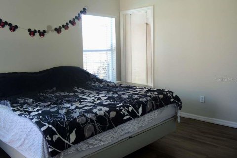 House in Clermont, Florida 3 bedrooms, 146.97 sq.m. № 2200818 - photo 8