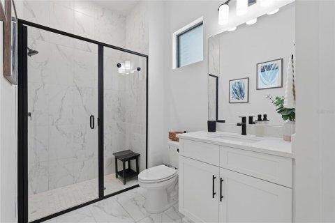 Villa ou maison à vendre à Tampa, Floride: 4 chambres, 309.18 m2 № 2157005 - photo 15