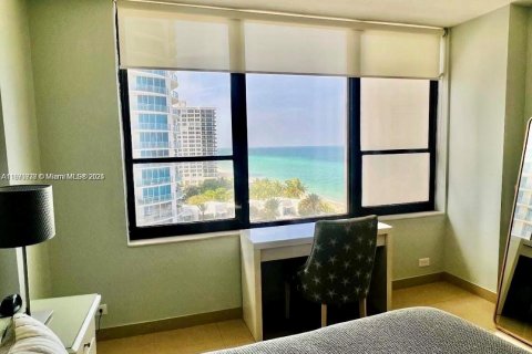 Condominio en alquiler en Hollywood, Florida, 1 dormitorio, 73.39 m2 № 1979523 - foto 13