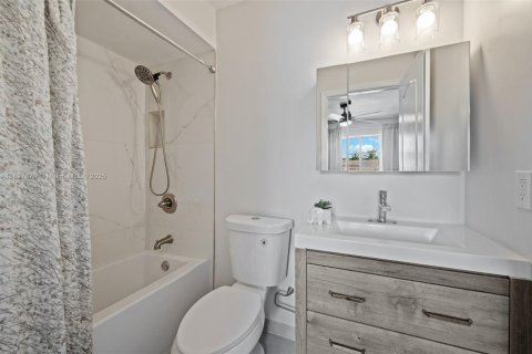 Купить кондоминиум в Майами, Флорида 2 спальни, 101.26м2, № 1799331 - фото 20