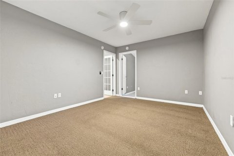 House in Gainesville, Florida 2 bedrooms, 138.52 sq.m. № 2138727 - photo 22