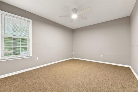 House in Gainesville, Florida 2 bedrooms, 138.52 sq.m. № 2138727 - photo 30