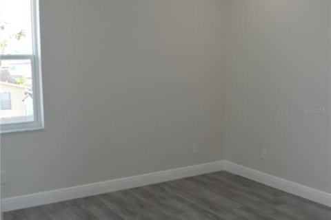 House in Tampa, Florida 4 bedrooms, 203.27 sq.m. № 1447563 - photo 19