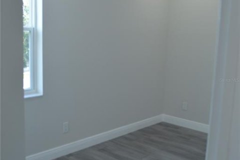 House in Tampa, Florida 4 bedrooms, 203.27 sq.m. № 1447563 - photo 28